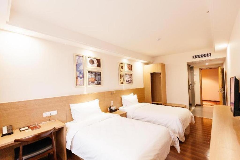 T Social Hotel Guangzhou Railway Station Branch מראה חיצוני תמונה