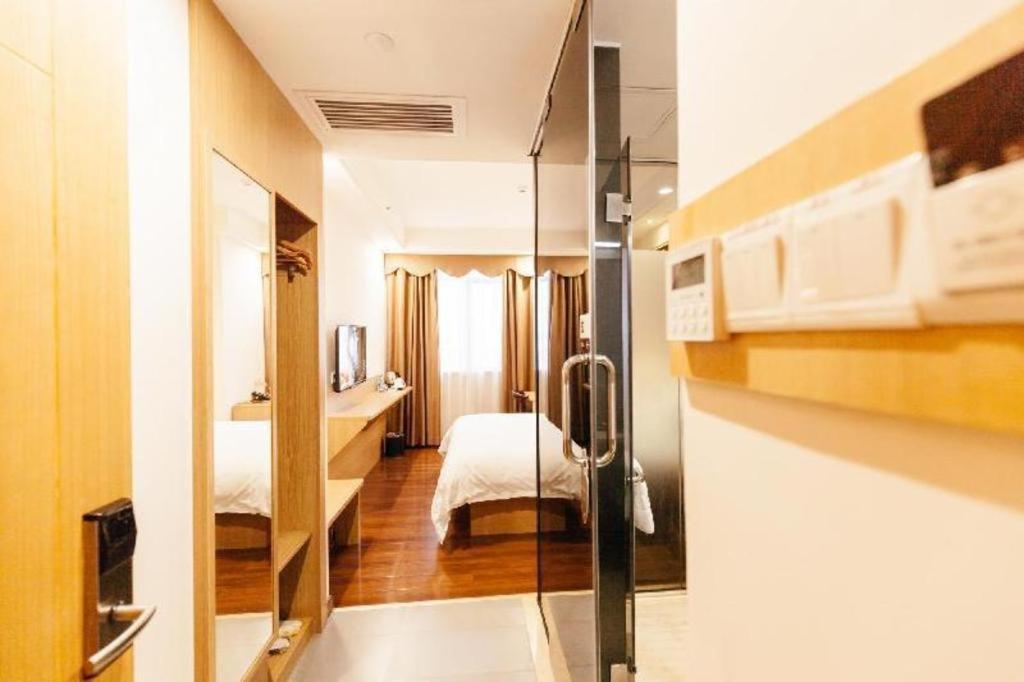 T Social Hotel Guangzhou Railway Station Branch מראה חיצוני תמונה